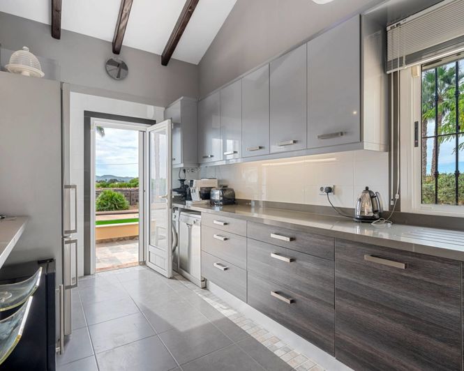 Image No.3-2 Bed Bungalow for sale