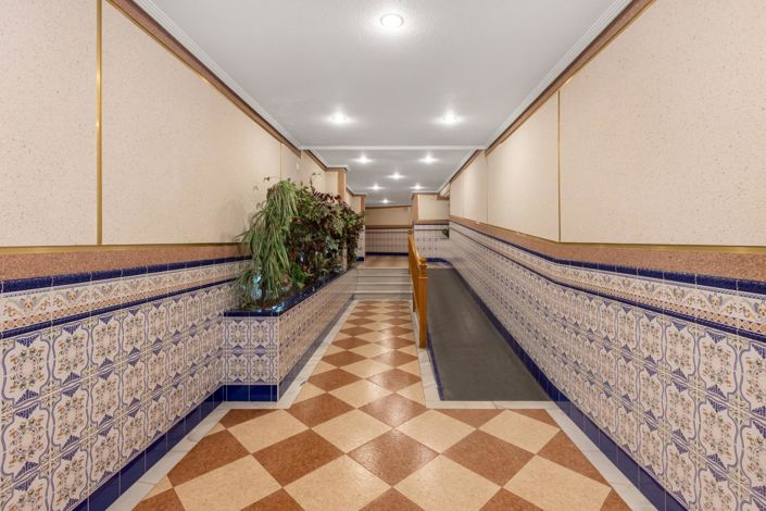 Image No.20-2 Bed Apartment for sale