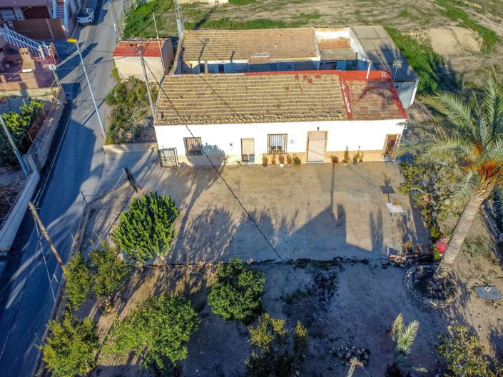 Image No.31-4 Bed Country House for sale