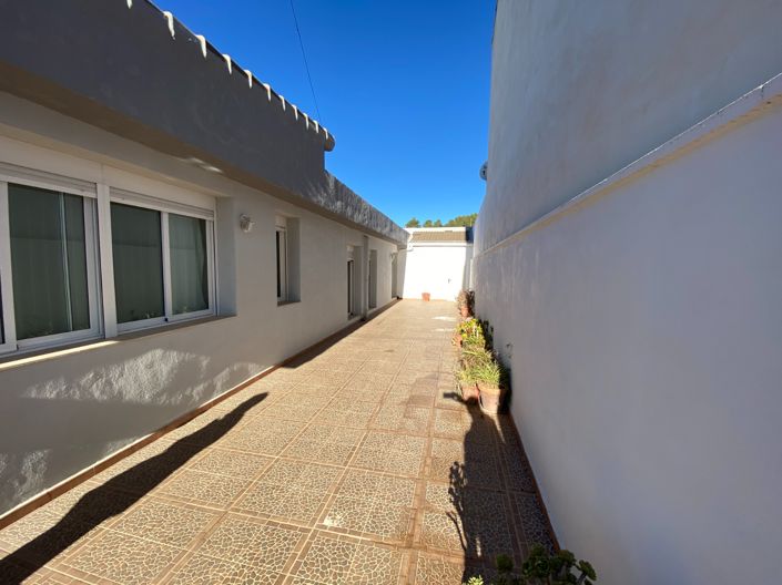 Image No.9-3 Bed Townhouse for sale