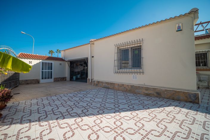 Image No.16-4 Bed Villa for sale