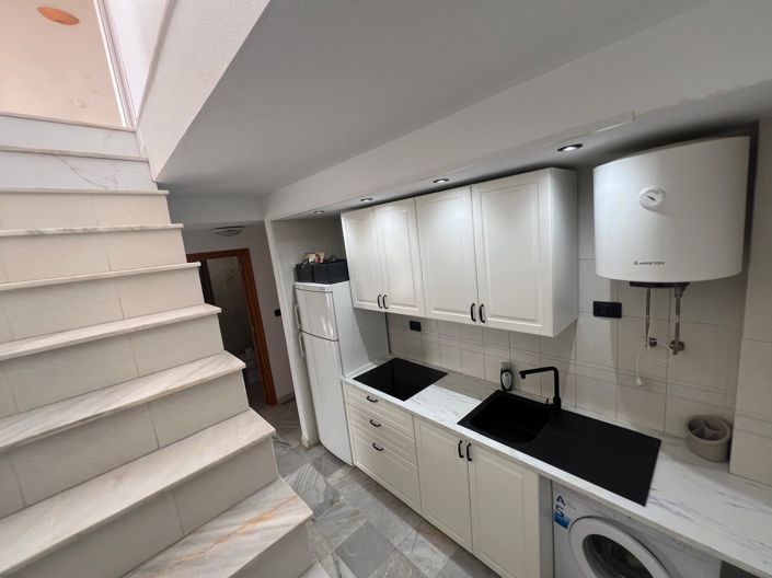 Image No.15-3 Bed Penthouse for sale