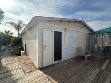 bungalow-for-sale-in-las-palas-13