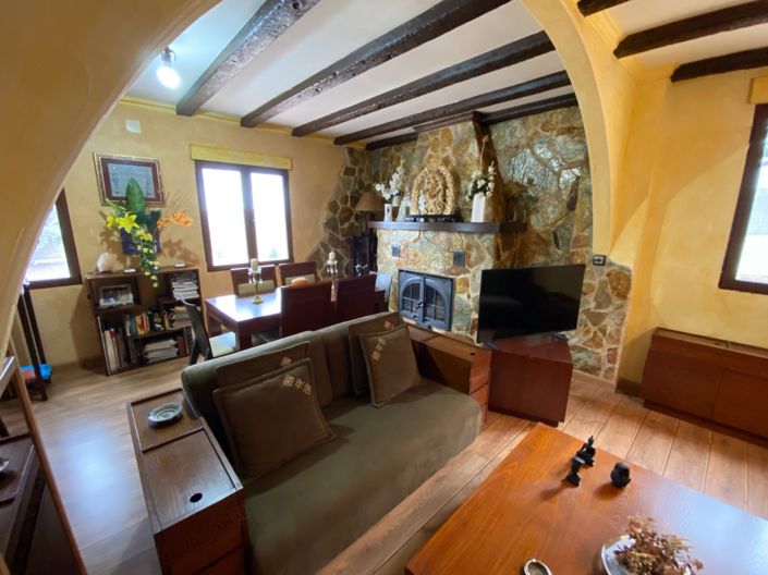 Image No.31-2 Bed Finca for sale