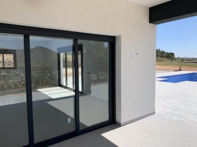 Image No.9-3 Bed Villa for sale