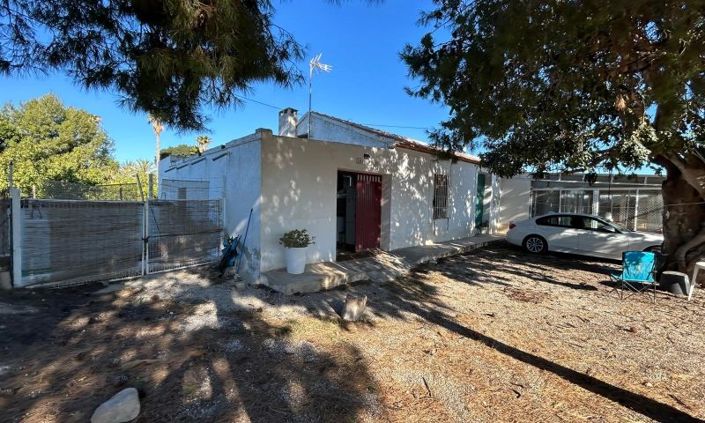 Image No.1-6 Bed Country House for sale