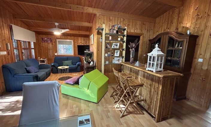 Image No.20-6 Bed Country House for sale