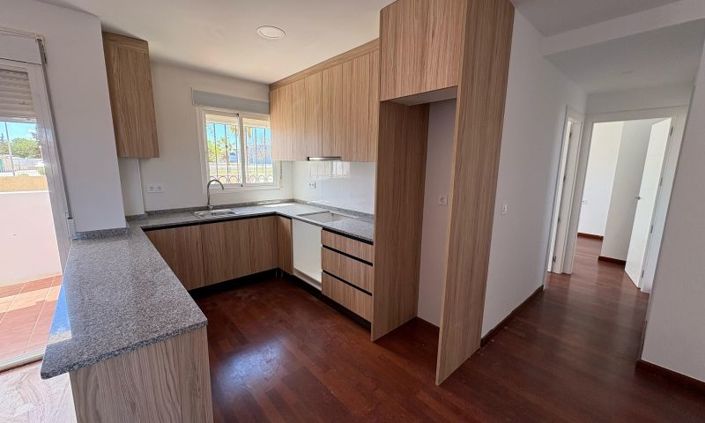 Image No.10-2 Bed Apartment for sale