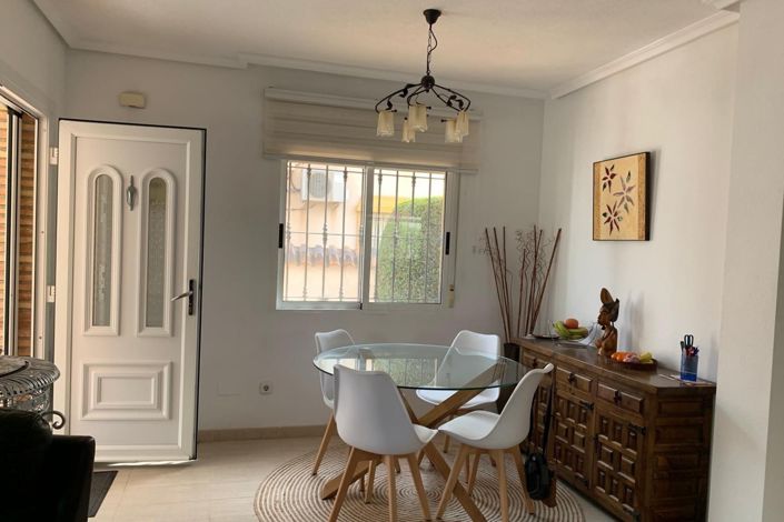 Image No.12-3 Bed Bungalow for sale