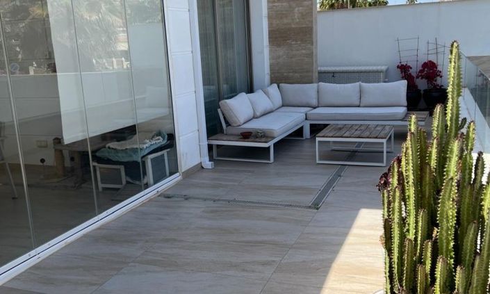 Image No.15-4 Bed Villa for sale