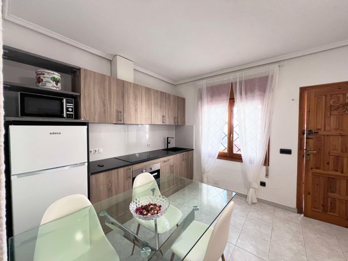 Image No.3-2 Bed Bungalow for sale