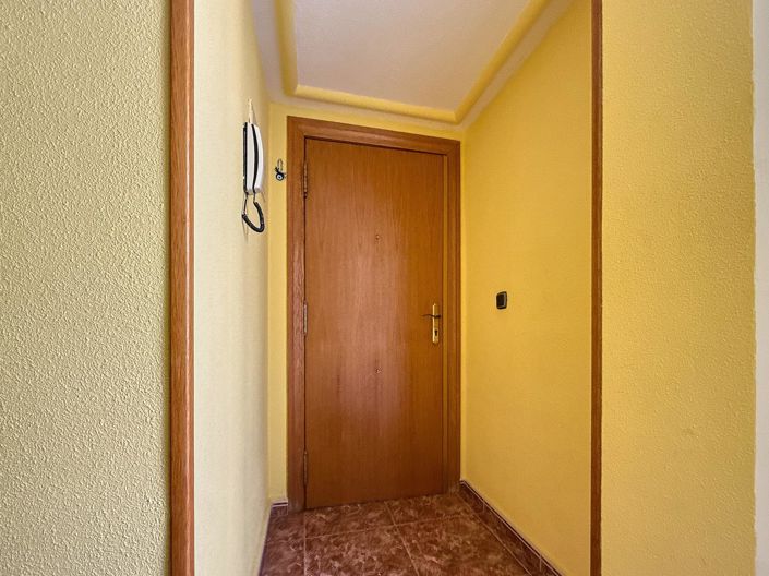 Image No.26-2 Bed Apartment for sale