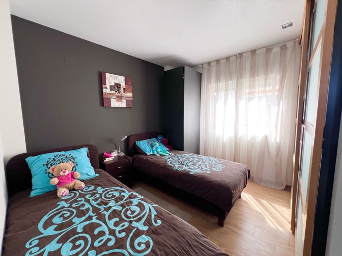 Image No.9-4 Bed Villa for sale