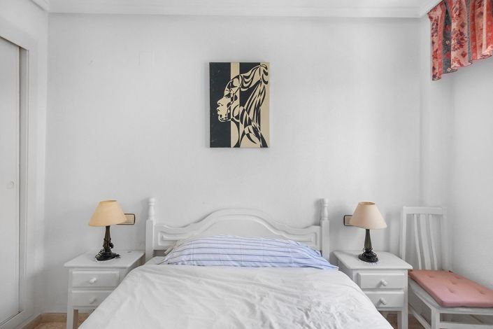 Image No.13-2 Bed Bungalow for sale