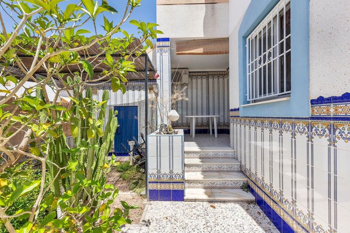 Image No.24-2 Bed Bungalow for sale