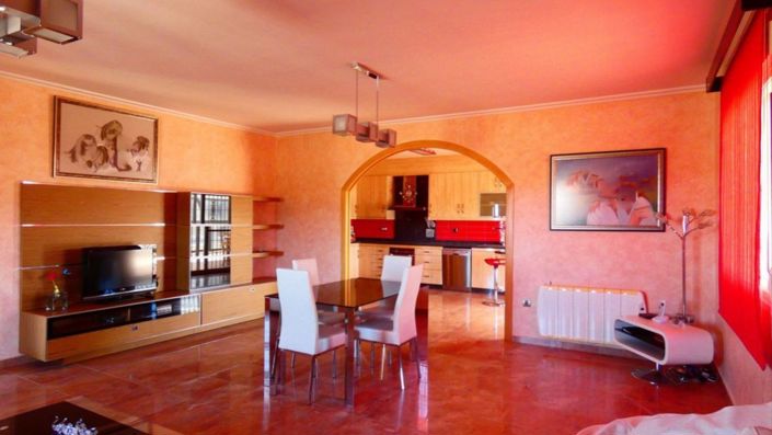 Image No.7-4 Bed Villa for sale