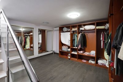 o1iq80h24chle1khhj5t18o51q472p