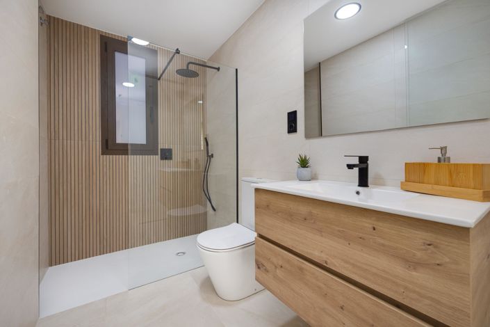 Image No.22-2 Bed Apartment for sale