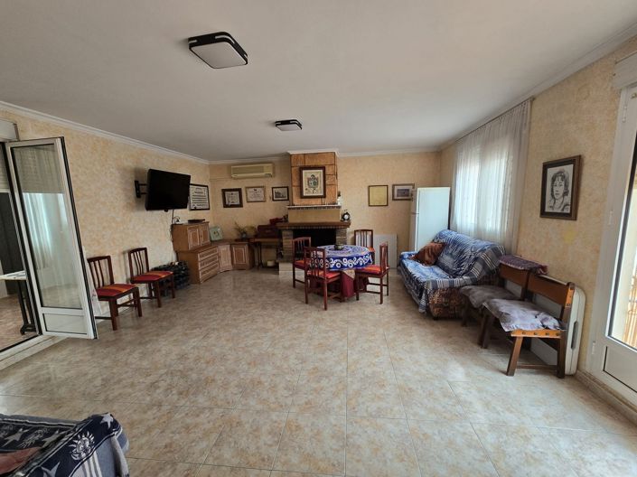 Image No.16-3 Bed Apartment for sale