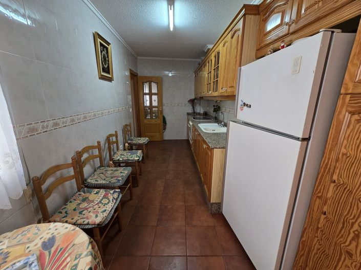 Image No.44-3 Bed Apartment for sale