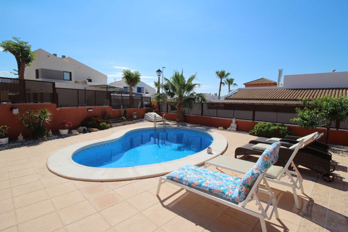 Image No.15-3 Bed Villa for sale