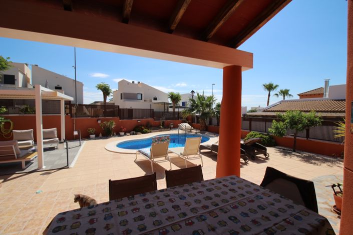 Image No.19-3 Bed Villa for sale