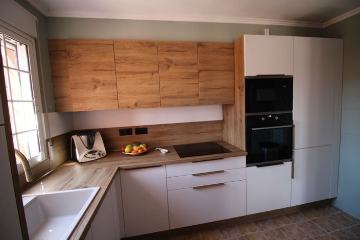 Image No.29-3 Bed Villa for sale