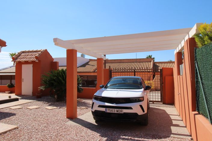 Image No.9-3 Bed Villa for sale