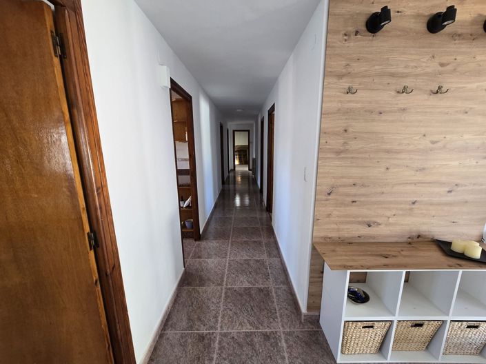 Image No.13-6 Bed Villa for sale