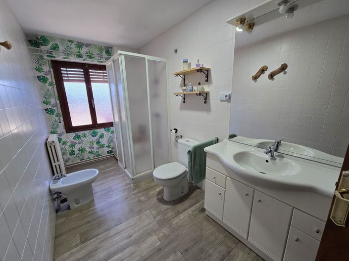 Image No.14-6 Bed Villa for sale