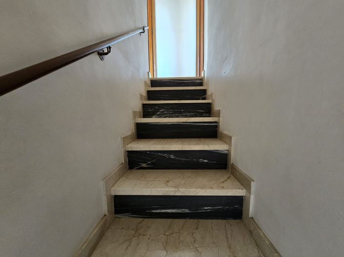 Image No.28-6 Bed Villa for sale