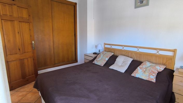 Image No.14-2 Bed Villa for sale