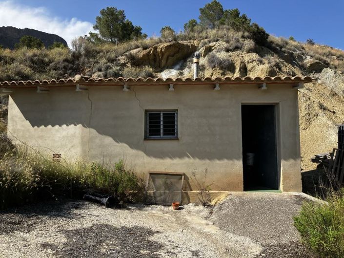 Image No.26-3 Bed Villa for sale