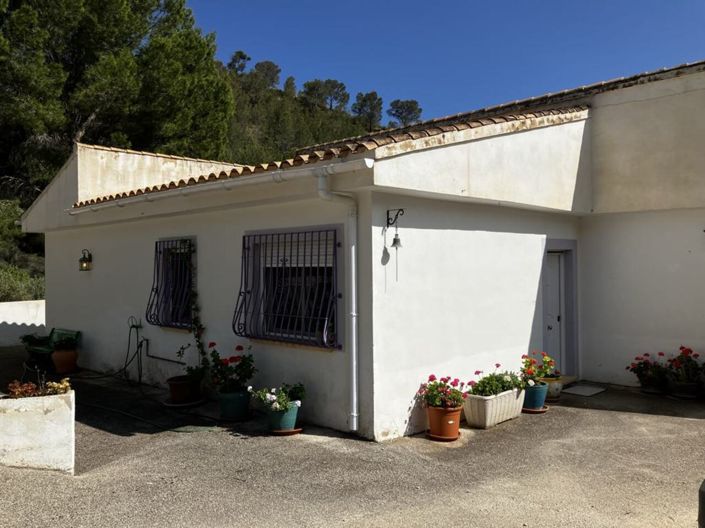 Image No.30-3 Bed Villa for sale