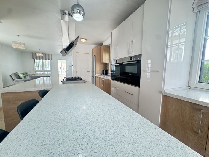 Image No.9-3 Bed Villa for sale