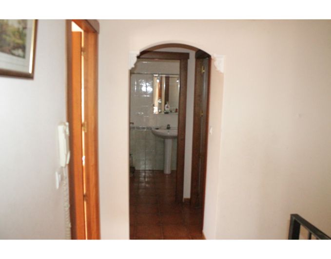 Image No.18-5 Bed Townhouse for sale