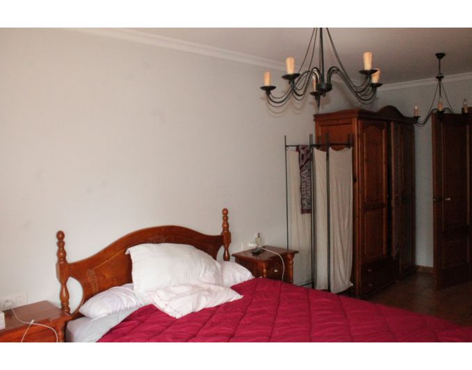 Image No.25-5 Bed Townhouse for sale