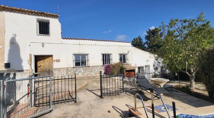 Image No.9-4 Bed Country House for sale