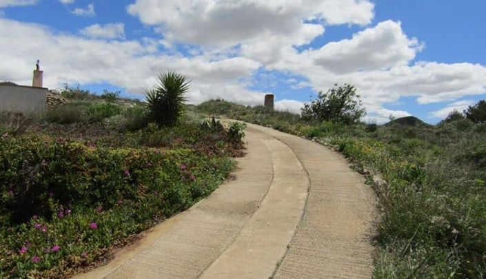 Image No.45-3 Bed House for sale