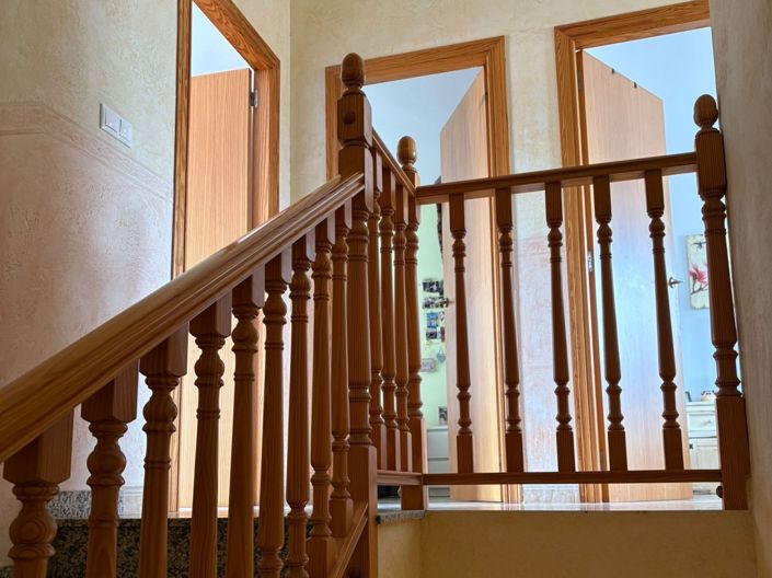 Image No.9-4 Bed Townhouse for sale