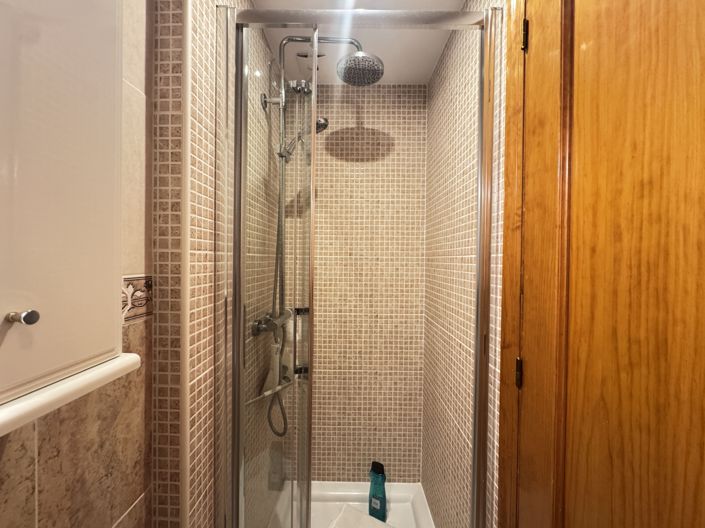 Image No.18-3 Bed Townhouse for sale