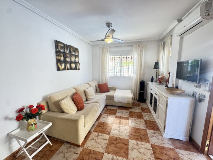 Image No.6-3 Bed Townhouse for sale