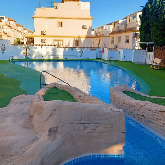 Image No.24-2 Bed Townhouse for sale