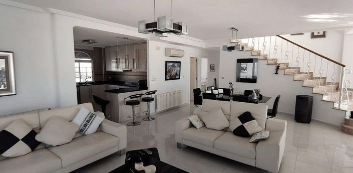 Image No.5-4 Bed Villa for sale