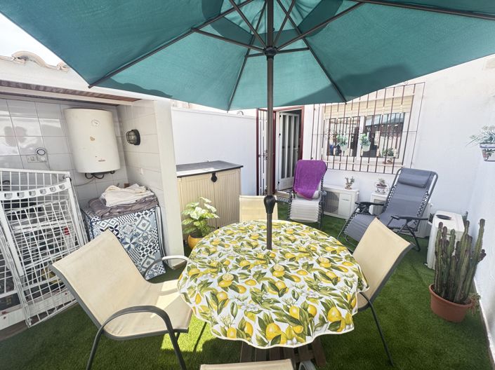 Image No.12-3 Bed Townhouse for sale