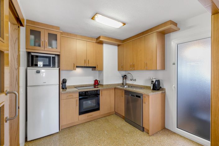 Image No.10-3 Bed Apartment for sale