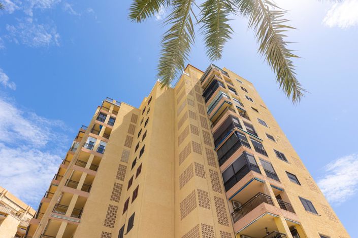 Image No.30-3 Bed Apartment for sale