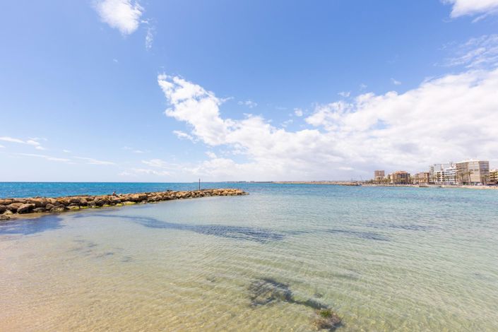 Image No.32-3 Bed Apartment for sale