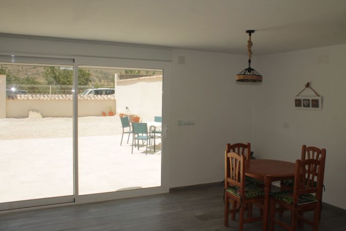 Image No.12-Villa de 4 chambres à vendre à Alicante