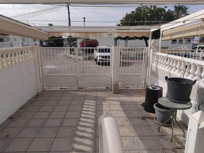 Image No.5-2 Bed Townhouse for sale